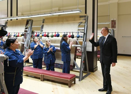 Prezident İlham Əliyev “Azərxalça” ASC-nin Xaçmaz filialının açılışında iştirak edib