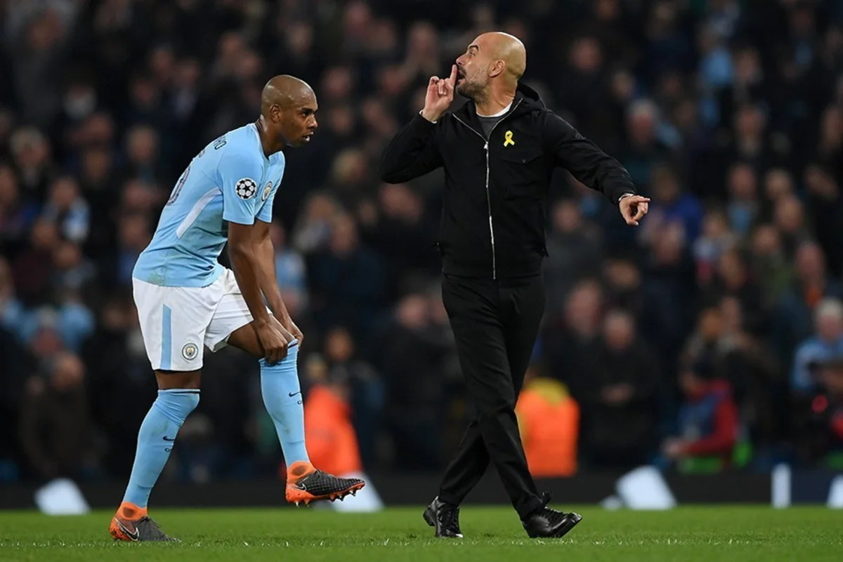 UEFA Mançester Sitinin baş məşqçisini iki oyunluq cəzalandırıb