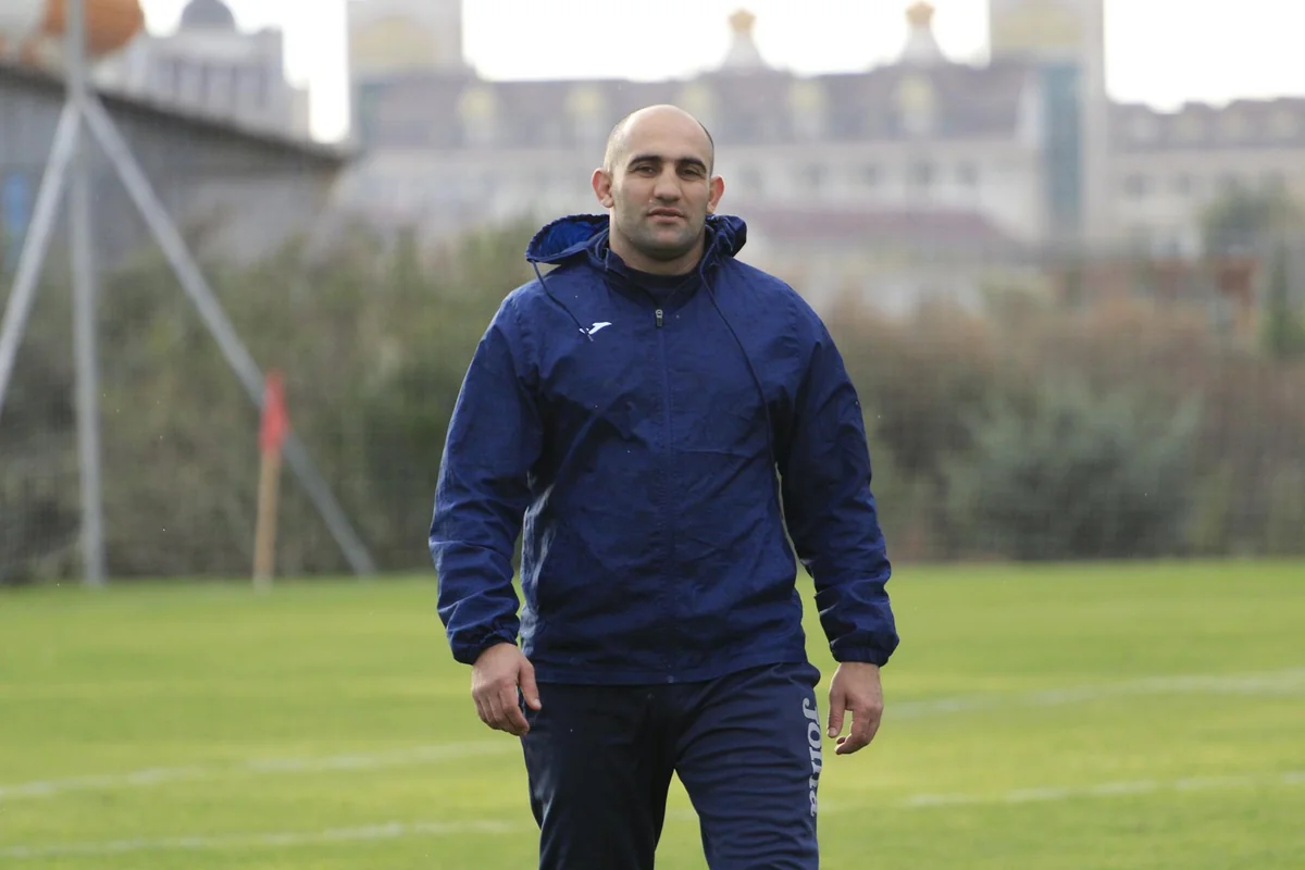 AFFA-nın baş mütəxəssisi: “Futbolda qələbəyə aparan yol təhlükəsizlik tədbirindən keçir” – MÜSAHİBƏ