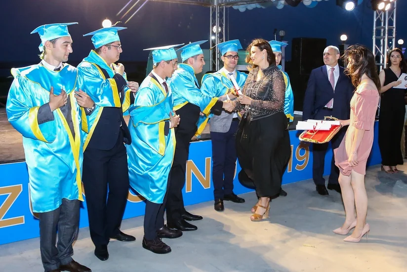 Dövlət Gömrük Komitəsinin Akademiyasında “Məzun Günü” keçirilib