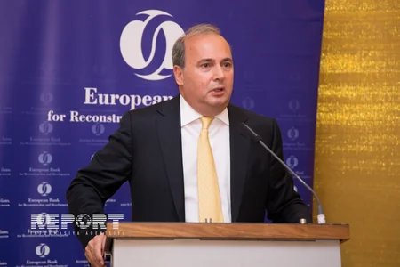 EBRD və LUKoil Bakıda kredit müqaviləsi imzalayıb - FOTO