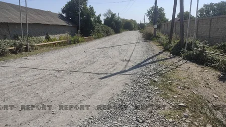 Oğuzda kənd yolları qəzalı vəziyyətdədir