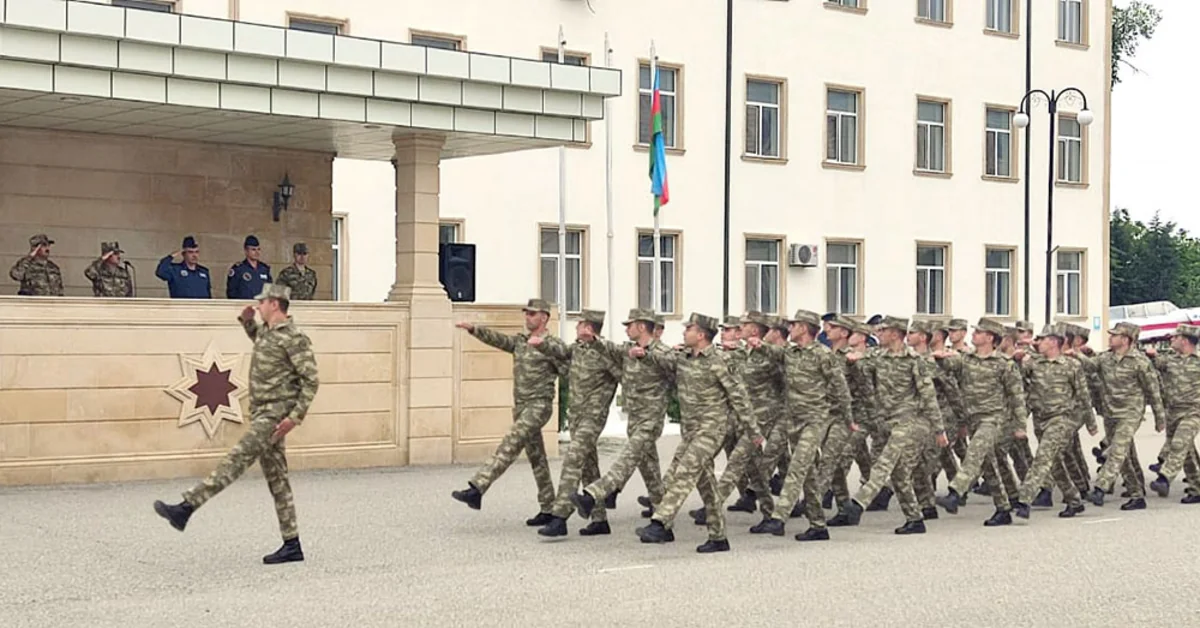 Hərbi Hava Qüvvələrində təkmilləşdirmə kursunun ilk buraxılış mərasimi keçirilib