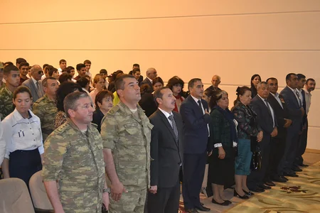 28 May - Respublika Günü münasibətilə Silahlı Qüvvələrdə silsilə tədbirlər keçirilib