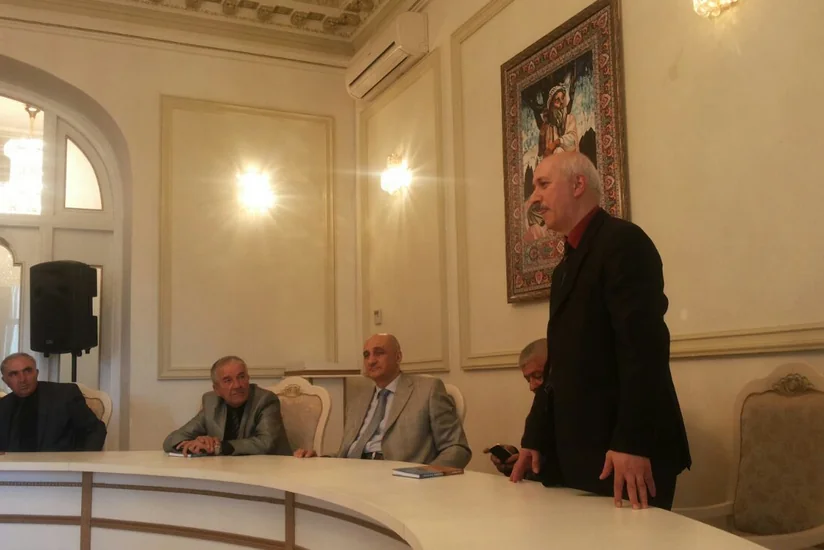 Vaqif Sultanlının “Səhra Savaşı” kitabının təqdimatı keçirilib