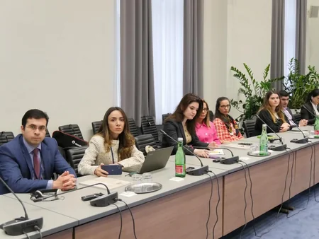 Vyanada “Münaqişə jurnalistikası və jurnalistlərin təhlükəsizliyi” mövzusunda tədbir keçirilib