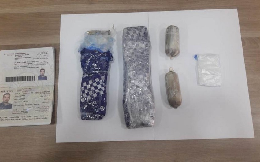 İran vətəndaşının daxili orqanlarında Azərbaycana narkotik vasitə keçirməsinin qarşısı alınıb