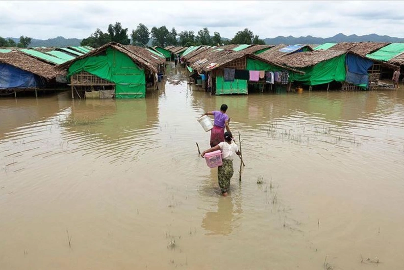 Monsoon floods leave 25 dead in Bangladesh