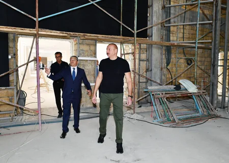 President Ilham Aliyev views construction progress of secondary school No 1 in Shusha