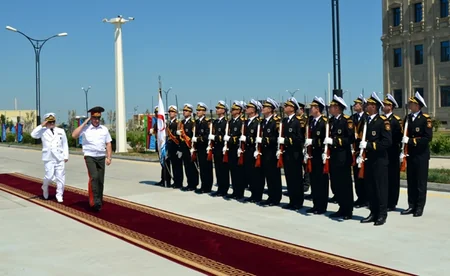 ​Belarus müdafiə nazirinin birinci müavini Azərbaycan hərbi hissələrində olub
