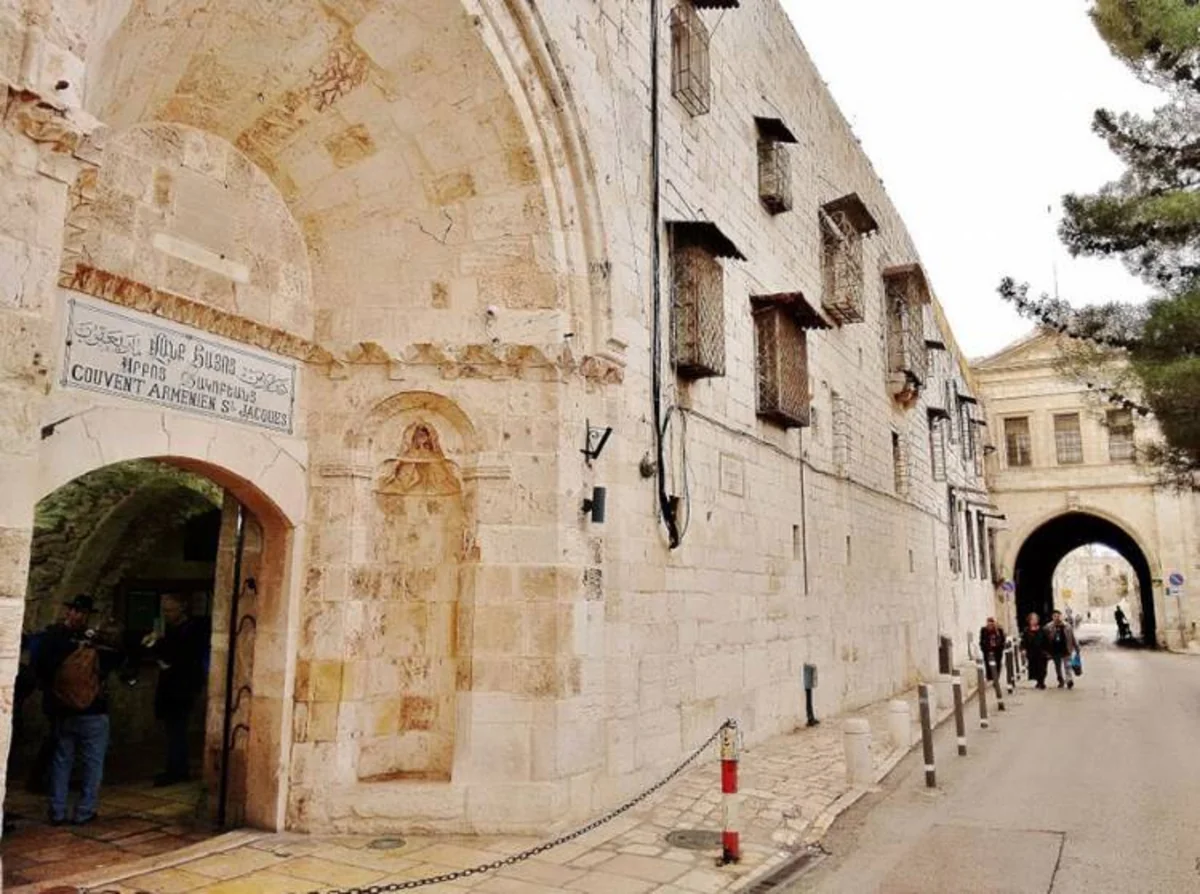 Territory of Armenian community of Al Quds illegally leased