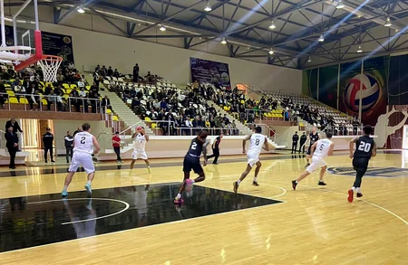 Neftçi klubu çempionatda ilk qələbəsini Cəlilabadda qazanıb