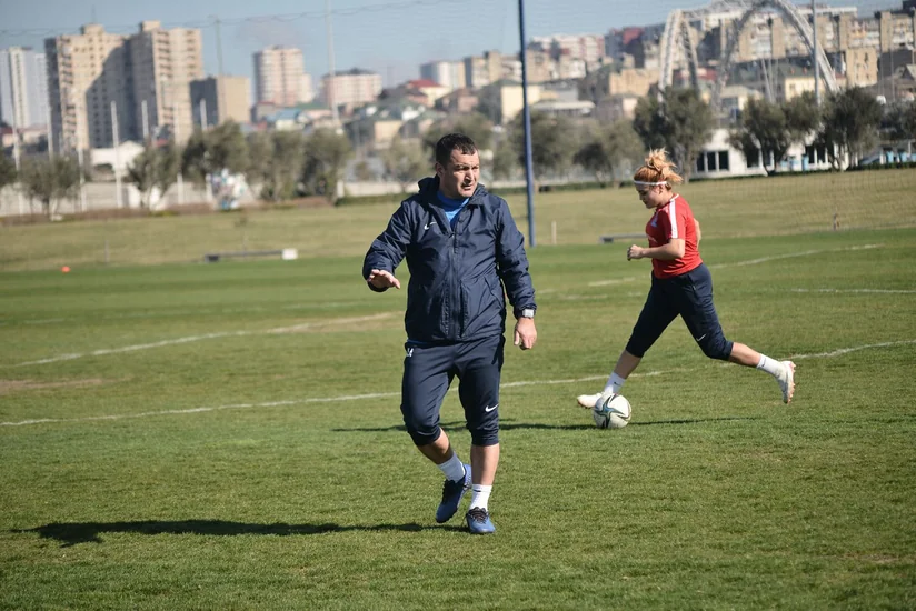 Həbib Ağayev: Azərbaycanın qadın futbolunda seleksiya ilə bağlı böyük problemlər var