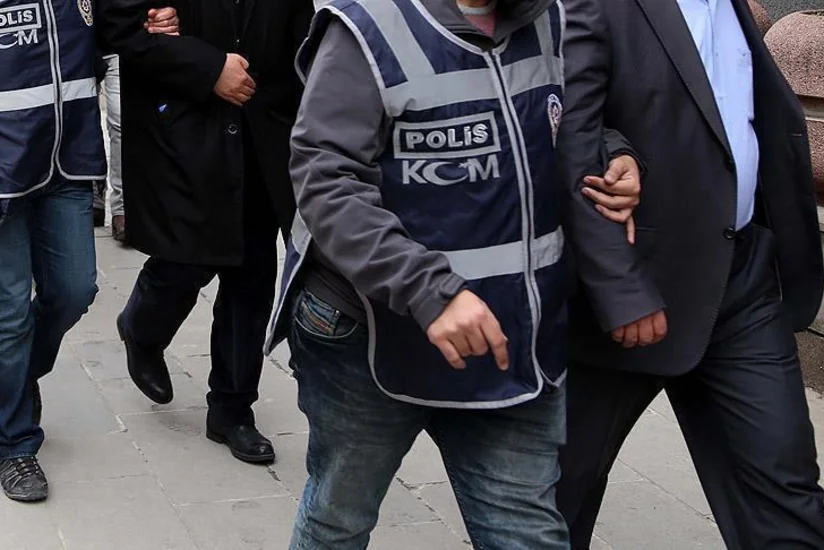 Türkiyənin Maliyyə Nazirliyinin 36 əməkdaşı həbs edilib