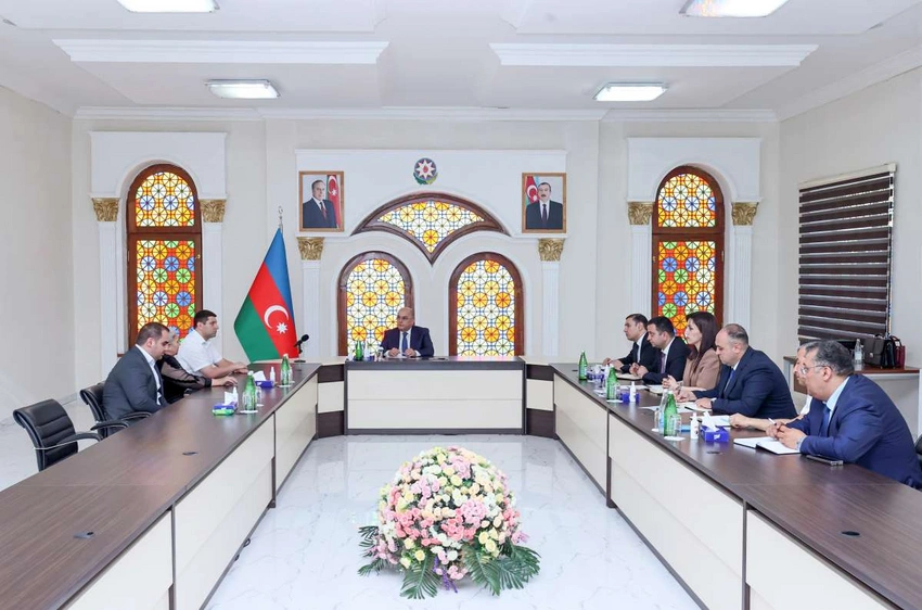 Şahin Bağırov Xaçmazda vətəndaşları qəbul edib