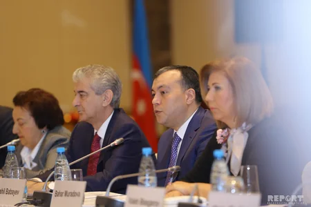 Əmək və Əhalinin Sosial Müdafiəsi Nazirliyinin 100 illiyinə həsr olunmuş beynəlxalq elmi-praktik konfrans keçirilib