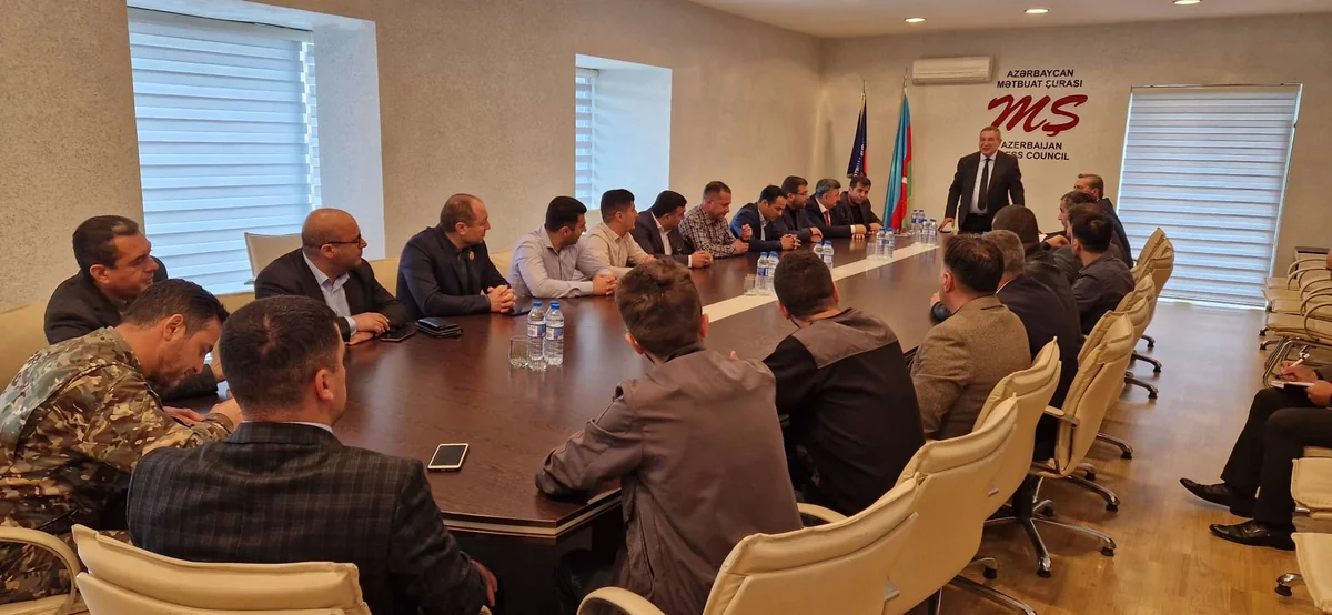 Mətbuat Şurasında Vətən müharibəsində iştirak edən jurnalistlərlə görüş keçirilib