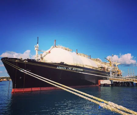 SOCAR Trading ilk LNG partiyasını Maltaya çatdırıb