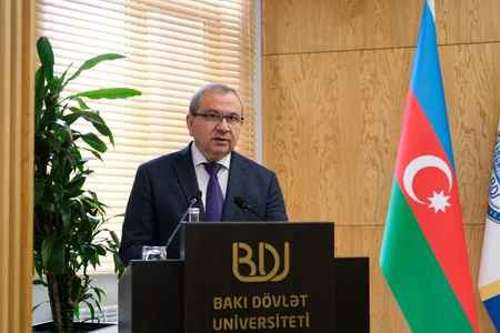 Gənclərlə “Reza Deqatinin gözündə Xocalı Soyqırımı” adlı görüş keçirilib