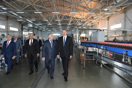 Prezident İlham Əliyev Gədəbəy limonad zavodunun açılışında iştirak edib - FOTO
