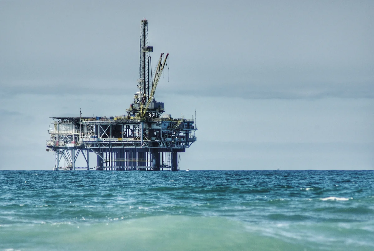 Неджат Тамзок: Неудивительно, если цена на нефть превысит 100 долларов за баррель в долгосрочной перспективе