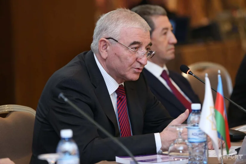 Məzahir Pənahov təşviqatla bağlı tapşırıq verdi