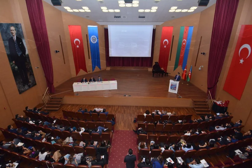 Ankarada azərbaycanlı həkimlərin və tibb təhsili alan tələbələrin V Türkiyə Forumu keçirilib