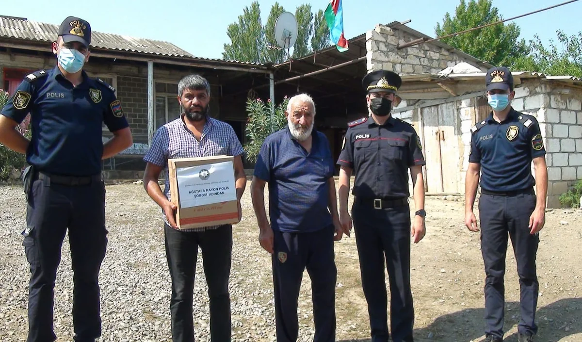 Ağstafada polislər bayramda şəhid ailələrini ziyarət ediblər