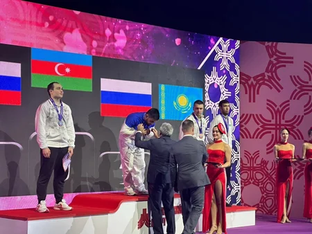 Azərbaycan karateçiləri Moskva Vselennaya turnirində 7 medal qazanıblar