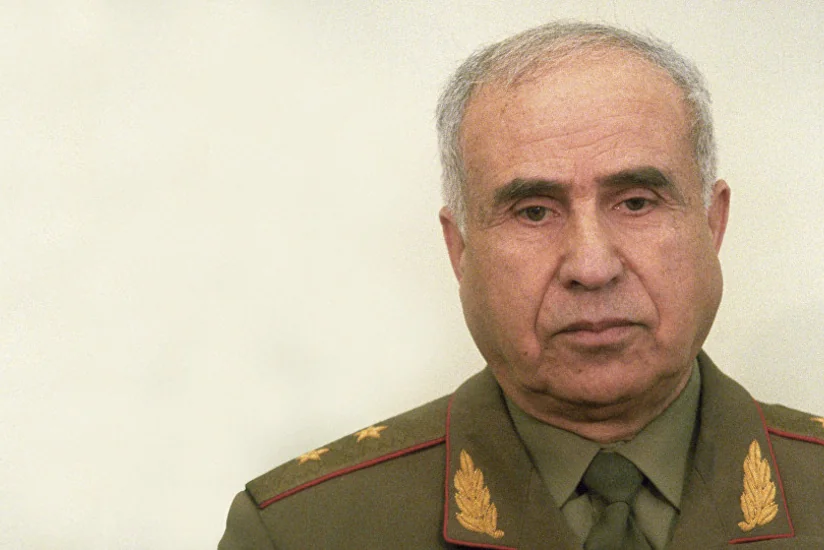 Bakı məktəblərindən birinə general-leytenant Kərim Kərimovun adı verilib
