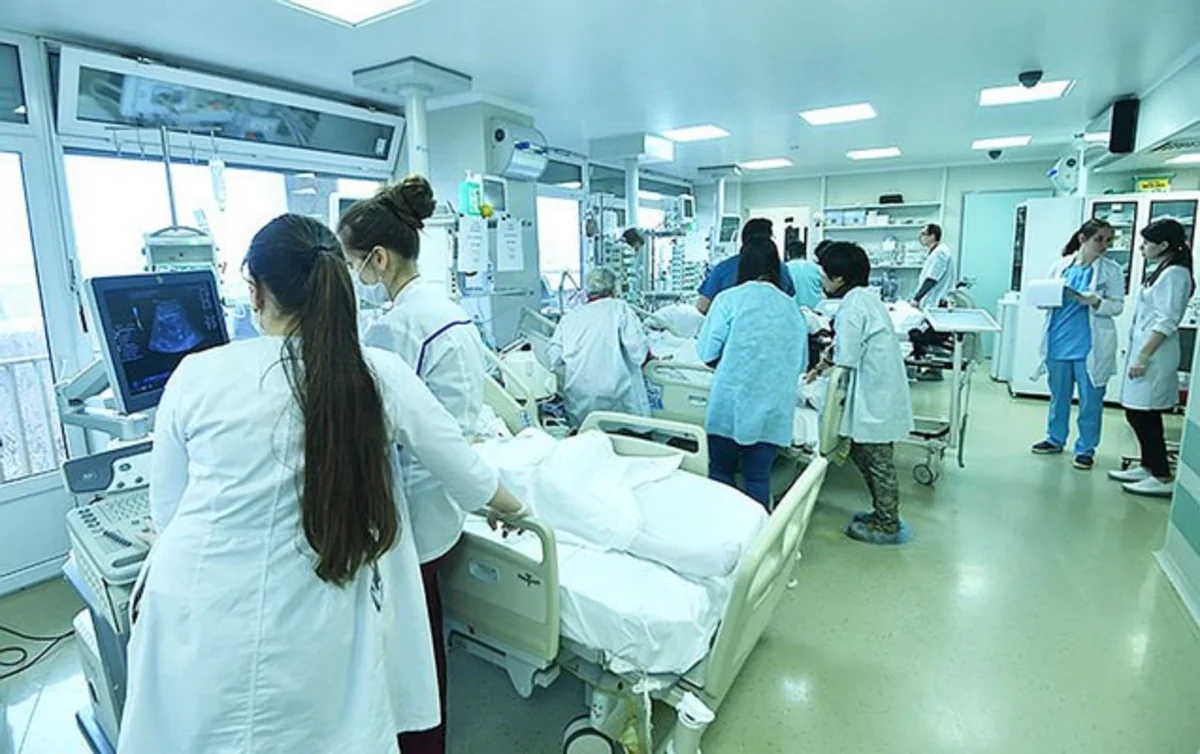 Gürcüstanda hoteldə kütləvi zəhərlənmə olub