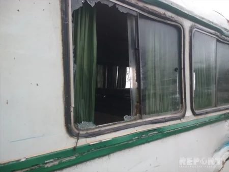 Qubada sərnişin avtobusu qəzaya düşüb, 15 nəfər xəsarət alıb - FOTO