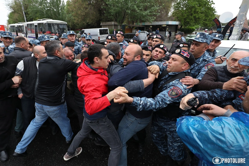 Оппозиция Армении в начале сентября проведет общереспубликанский митинг