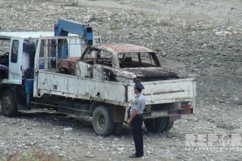 Qubada minik maşınında kişi və qadın yanaraq ölüb - FOTO - VİDEO - YENİLƏNİB-2