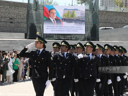 Azərbaycanda xidmətə yeni qəbul olunmuş gömrükçülər and içib