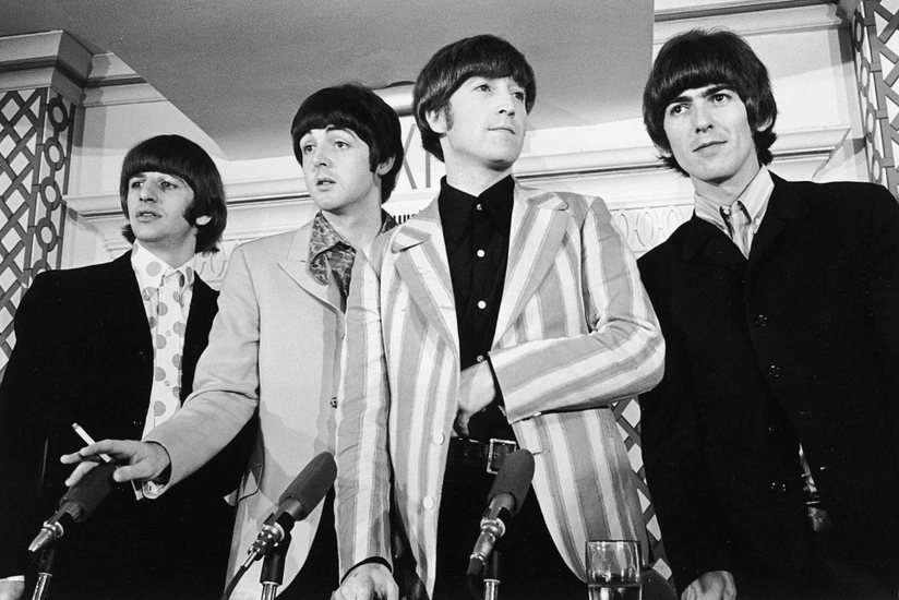 The Beatles перевыпустят альбом Let It Be с ранее не издававшимся материалом