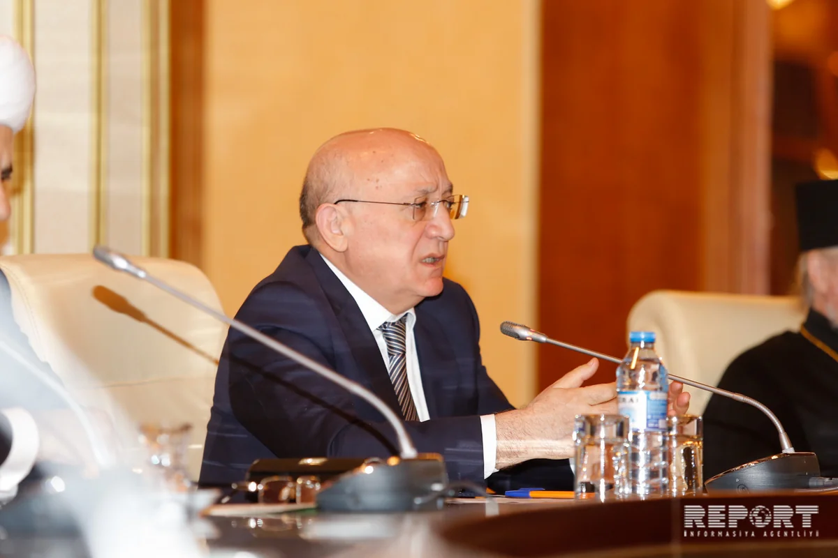 YAP-ın icra katibinin müavini: Siyasi mübarizədə fikirlər söyüşlə ifadə olunursa, o zaman bu, siyasət deyil