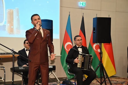 Berlində Dünya Azərbaycanlılarının Həmrəyliyi Günü qeyd olunub