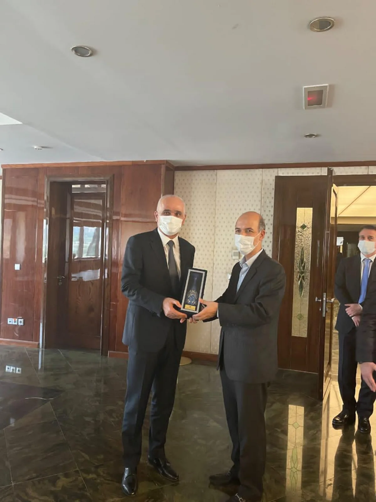 Şahin Mustafayev İranın energetika naziri ilə görüşüb