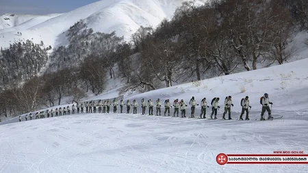 Azərbaycan hərbçiləri NATO-nun Gürcüstandakı qış dağ hazırlığı kursunda iştirak edirlər