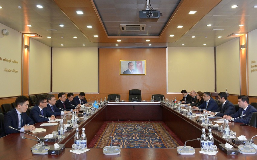 Azərbaycanla Qazaxıstan arasında yüksək texnologiyalar sahəsində birgə layihələrin həyata keçirilməsi müzakirə edilib