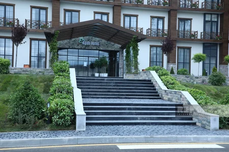 Bir qrup media nümayəndəsi Zəngilanda yeni açılan “Ağalı” hoteldə olublar