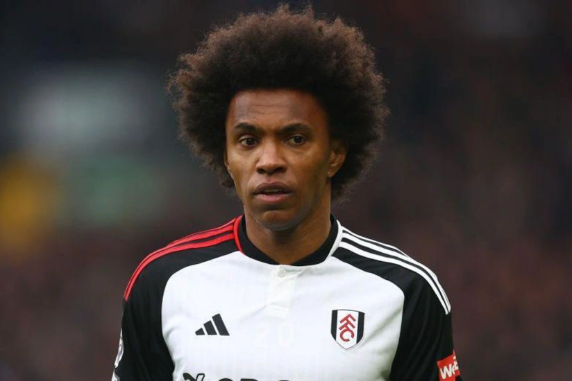 Willian returns for third spell at Fulham in Premier League