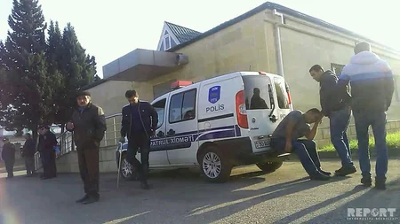 Lənkəranda mikroavtobusla minik maşını toqquşub, bir nəfər ölüb, bir nəfər xəsarət alıb - FOTO