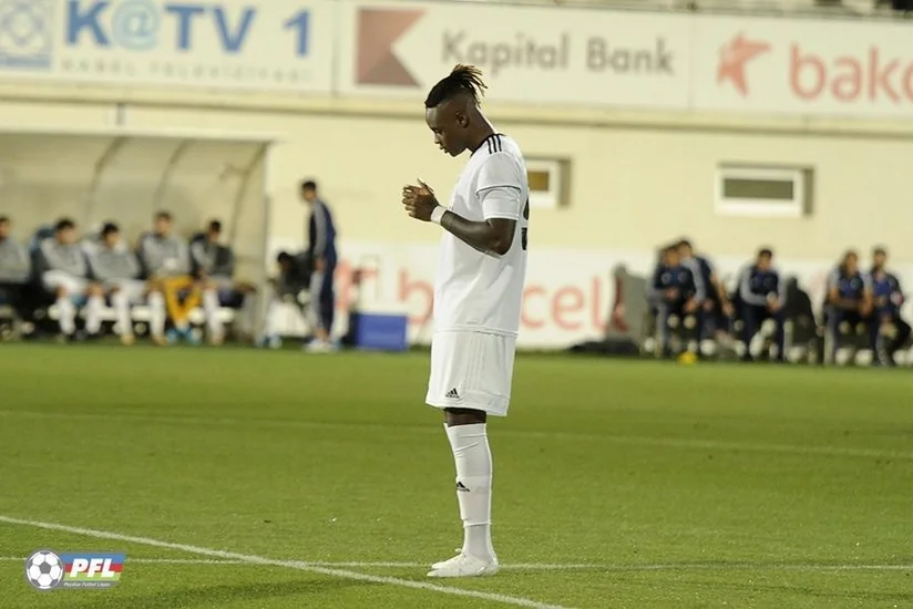 Qarabağın futbolçusu: “Klub və komanda yoldaşlarım ürəyimcədir” - MÜSAHİBƏ