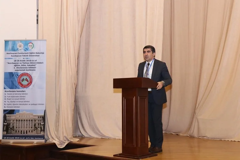 Təhsil naziri şöbə müdirinə yeni vəzifə verib