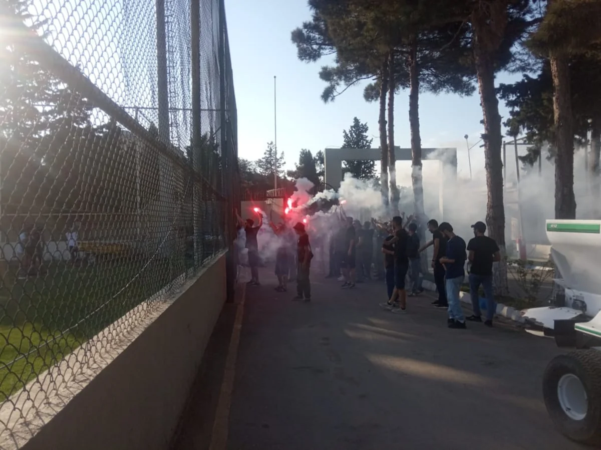 Qarabağın Ferentsvaroşla oyun öncəsi son məşqini azarkeşlər də izləyib
