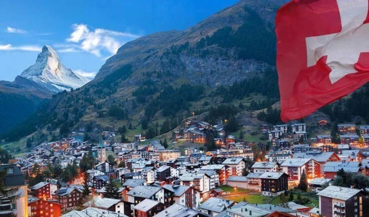 İsveçrədə kütləvi yığıncaqlara qadağa qoyuldu