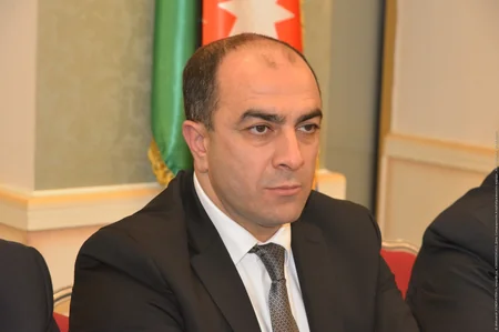 Viktor Yuşenko, Leonid Kojara və Rövşən Tağıyev Kiyevdə Dağlıq Qarabağdan və Donbasdan danışıblar