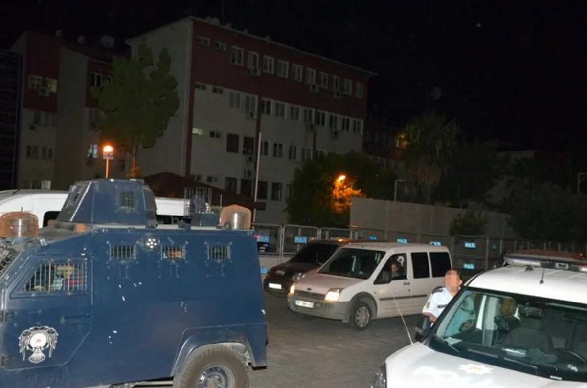 ​Türkiyədə terror hadisəsi törətməyə çalışan 35 İŞİD üzvü saxlanılıb